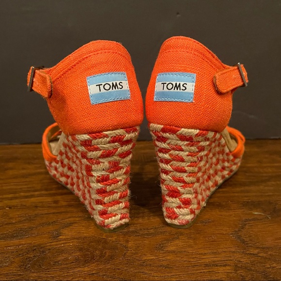 Toms Espadrille Wedge Sandals - Picture 3 of 6